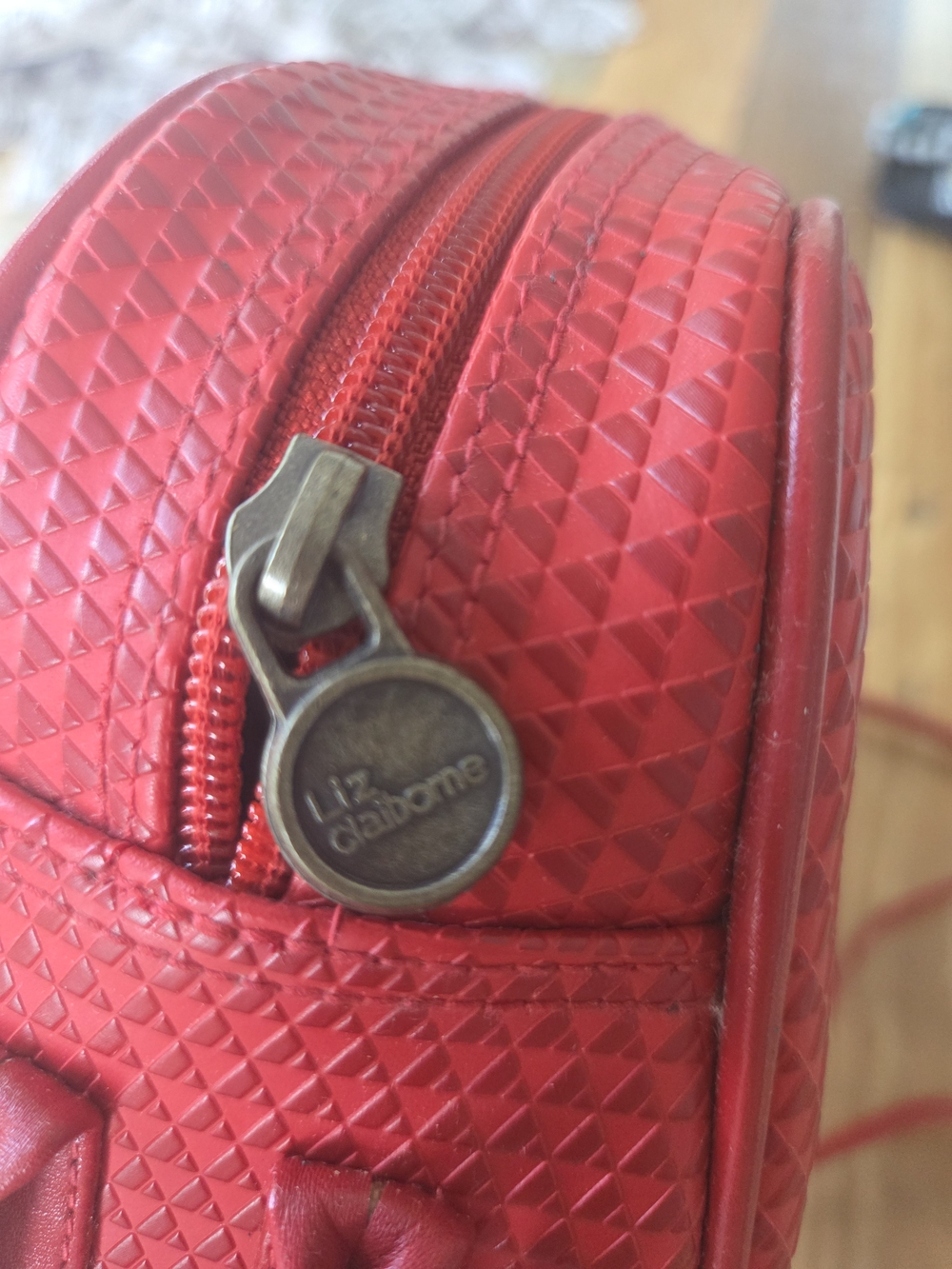 Vintage 1980s Liz Claiborne Red Crossbody Bag Triangle Monogram Purse With Tags - Picture 10 of 15